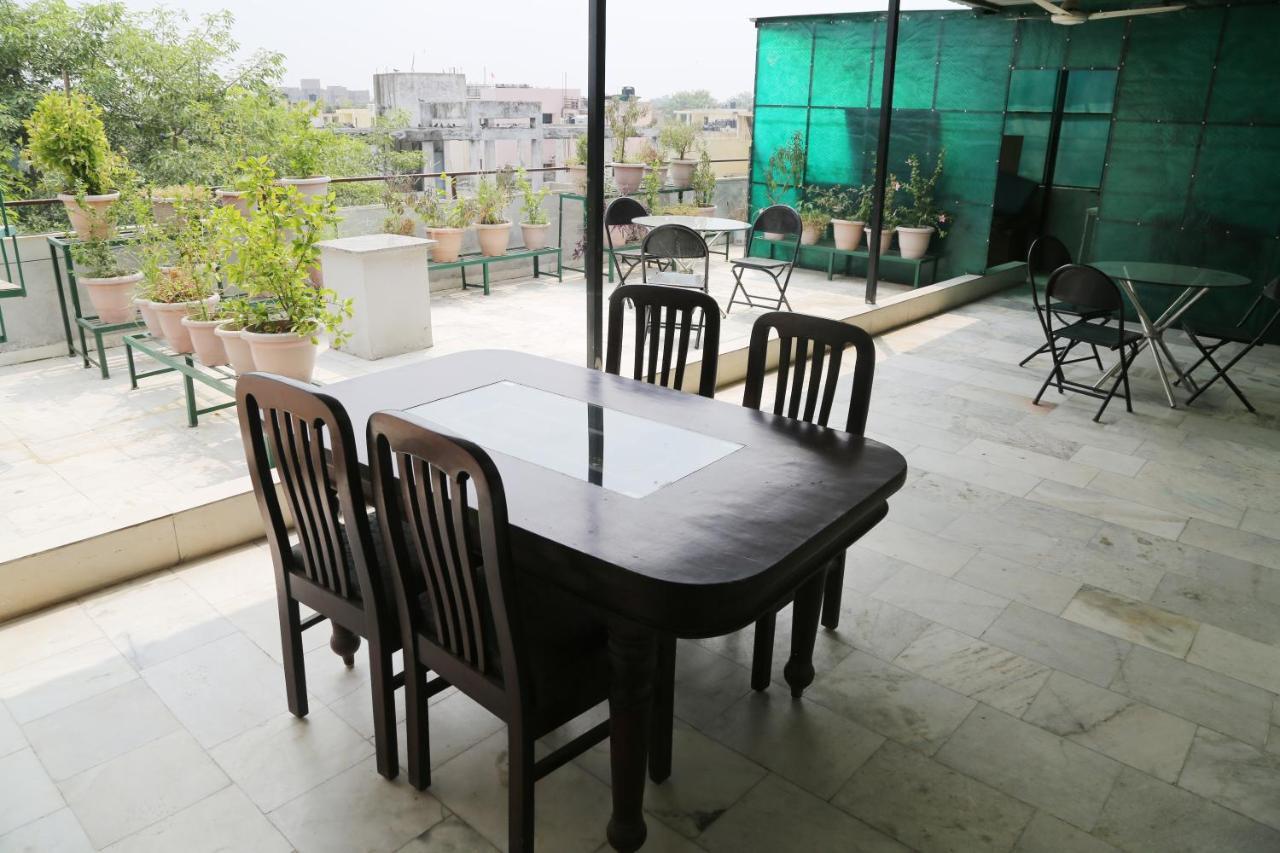 Shanti Residency Nova Deli Exterior foto